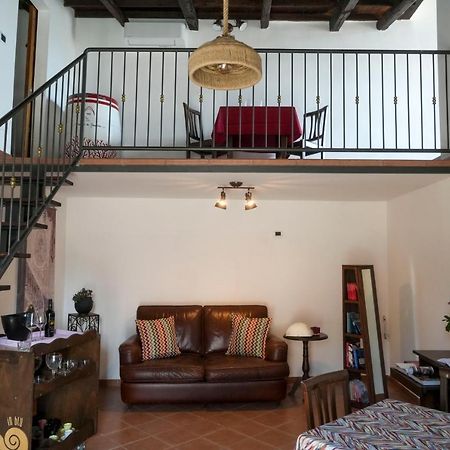 Casa Vacanze Giadasia 巴列塔 外观 照片