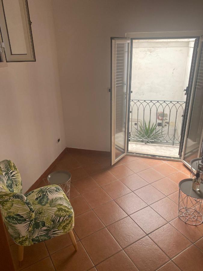 Casa Vacanze Giadasia 巴列塔 外观 照片